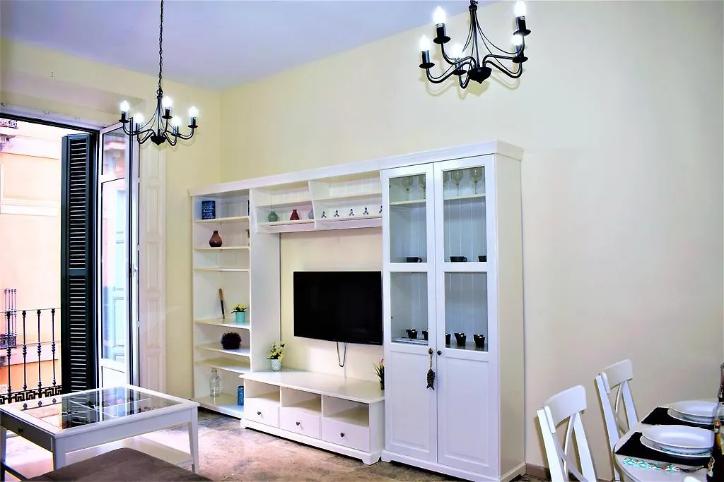 Apartment Welcome To מאלגה